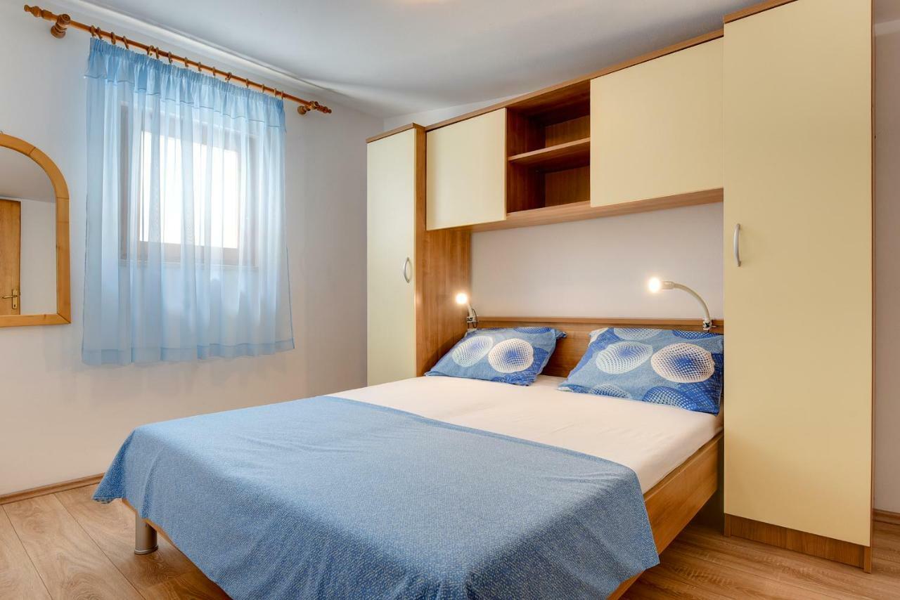 Holiday Home Mihael Медулин Экстерьер фото